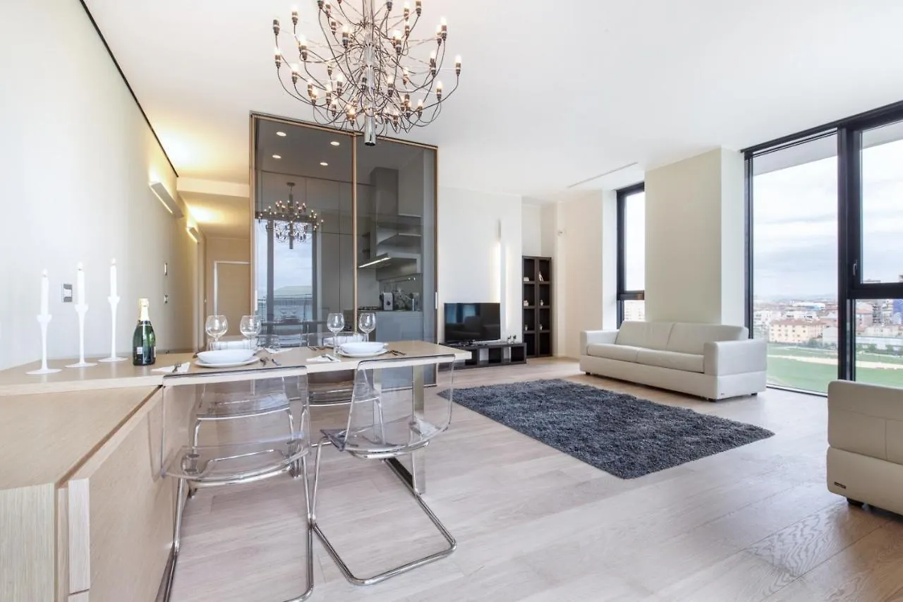 Stylish Elegant Apartment In Torre Solaria With Exclusive Milan'S View 0*, Milan