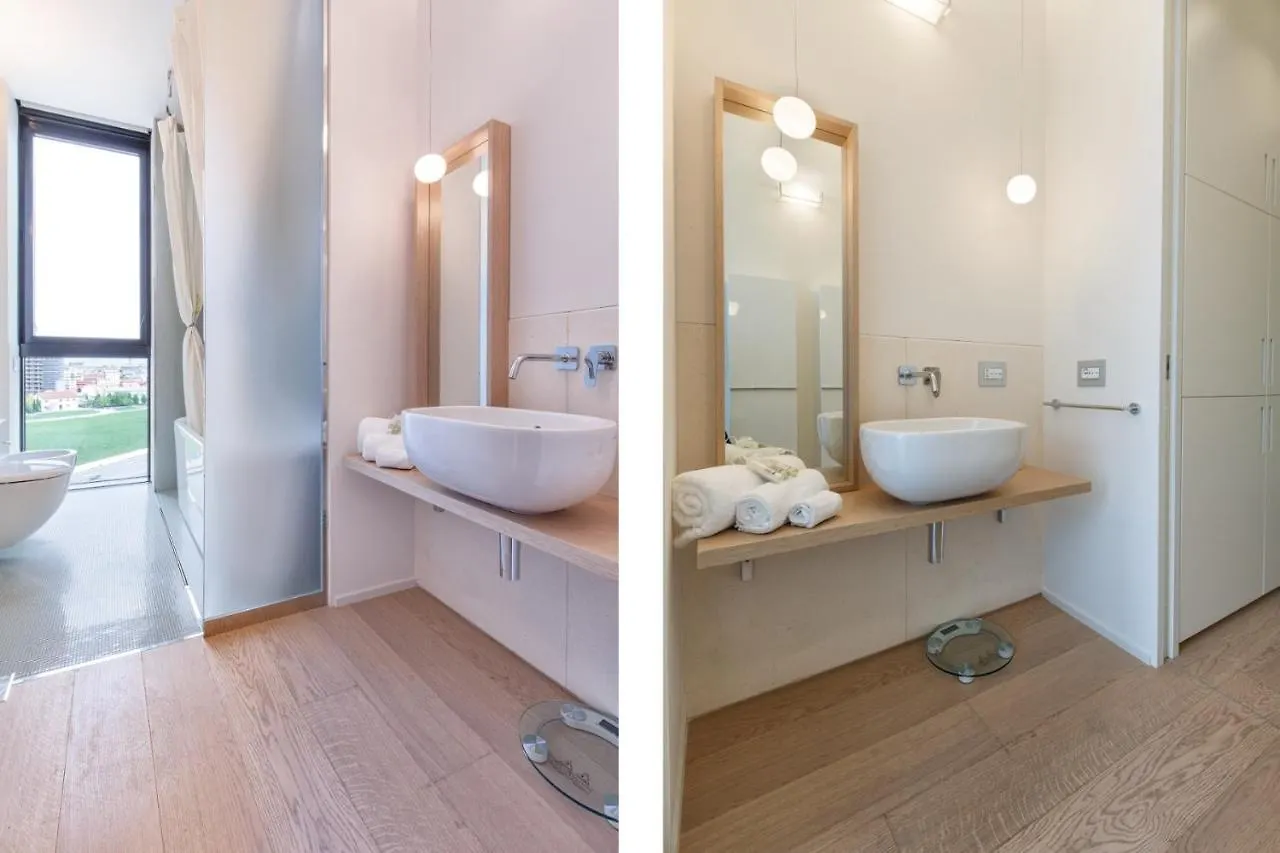 Stylish Elegant Apartment In Torre Solaria With Exclusive Milan'S View 0*, 밀라노 이탈리아